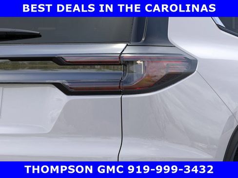 New 2025 GMC Acadia Elevation w/ Elevation Premium Package FWD image 11