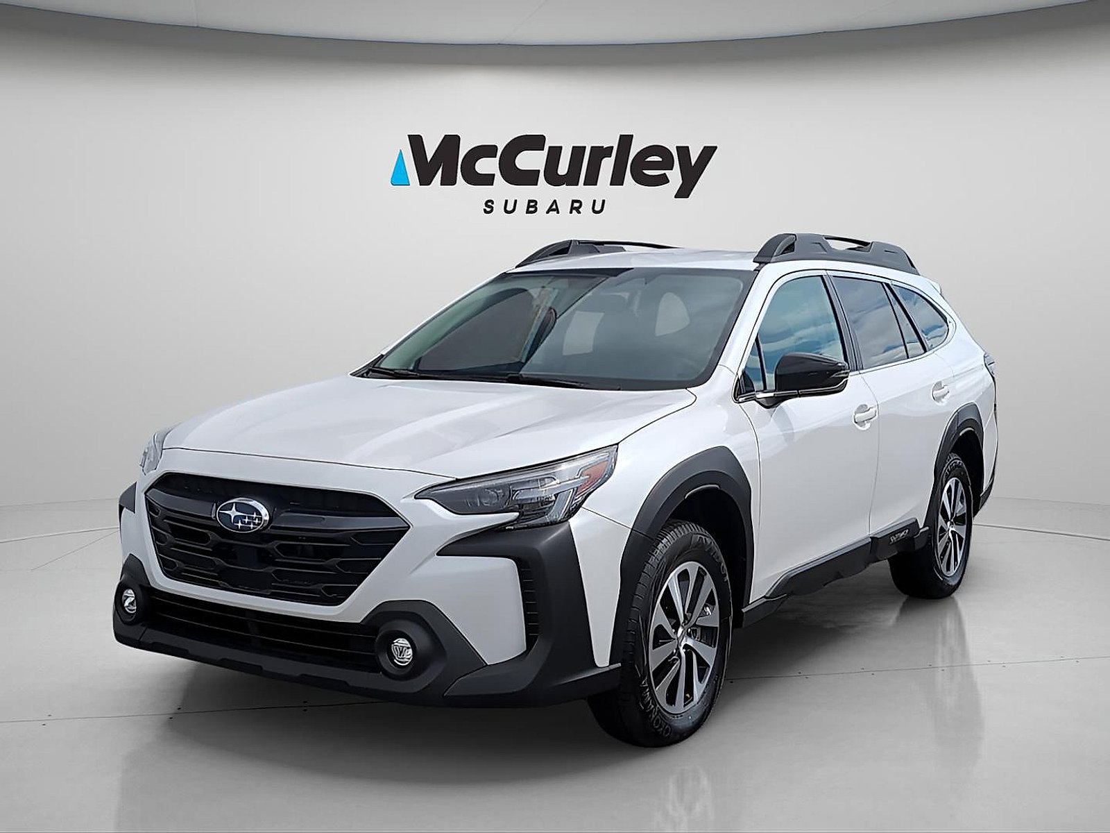 Certified 2025 Subaru Outback Premium AWD/4WD image 1