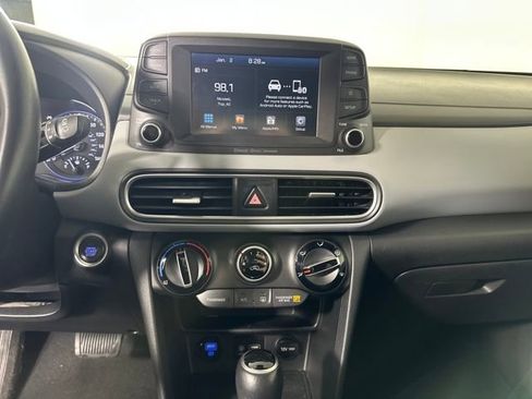 Used 2019 Hyundai Kona SEL image 21