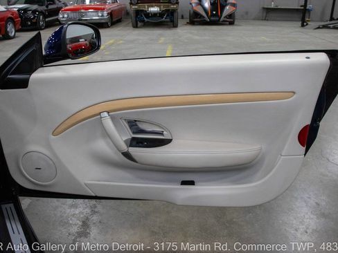 Used 2012 Maserati GranTurismo Sport image 39