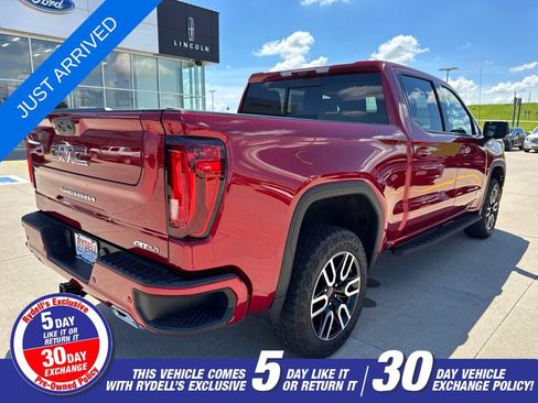Used 2023 GMC Sierra 1500 AT4 w/ Technology Package AWD/4WD image 30