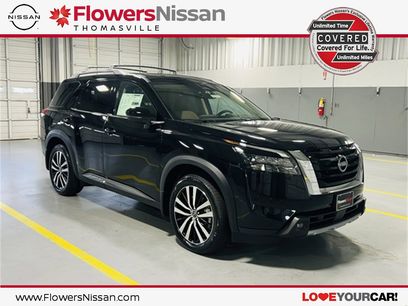 New 2025 Nissan Pathfinder Platinum