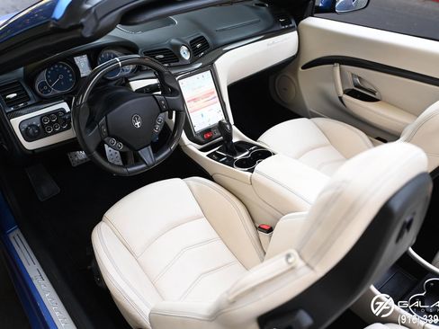 Used 2016 Maserati GranTurismo Sport image 28