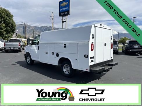 New 2025 Chevrolet Express 3500 w/ Power Convenience Package image 5
