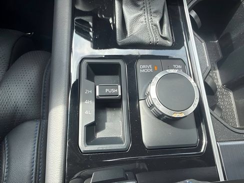 Used 2025 Toyota Tundra Platinum AWD/4WD image 16