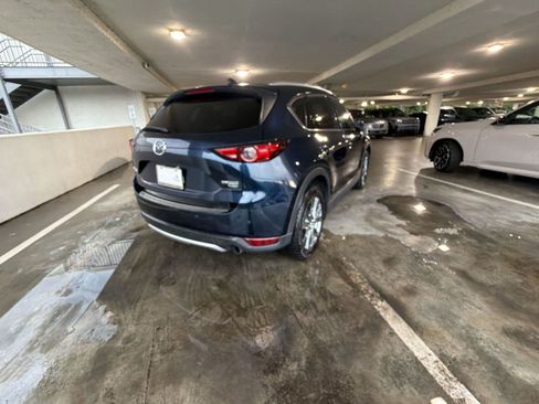 Used 2021 MAZDA CX-5 Signature AWD/4WD image 8
