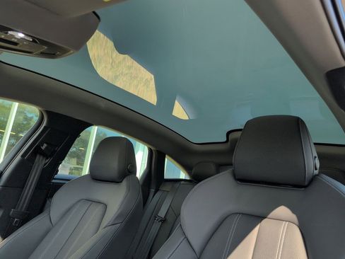 New 2025 Audi A6 e-tron Premium Plus image 18