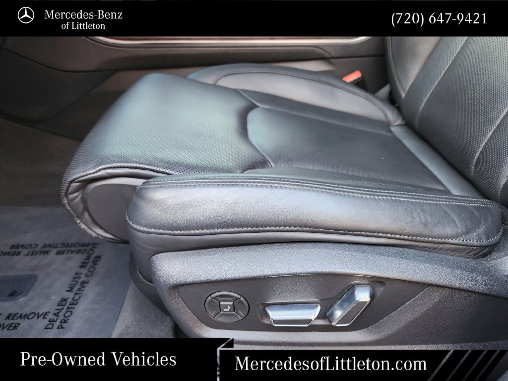 Used 2019 Audi Q8 Prestige AWD/4WD image 23
