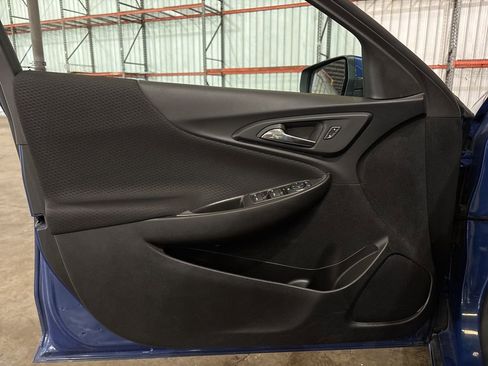 Used 2023 Chevrolet Malibu LT image 14