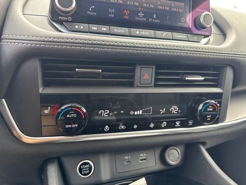 Certified 2023 Nissan Rogue SV w/ SV Premium B Package AWD/4WD image 24