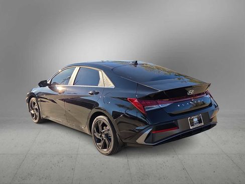 New 2026 Hyundai Elantra SEL Sport Premium image 6