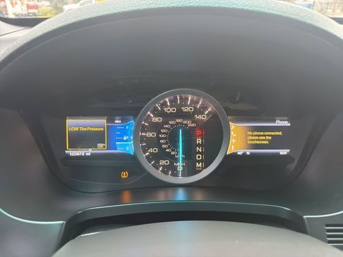 Used 2013 Ford Explorer Limited image 22