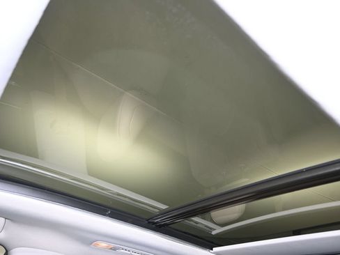 Used 2022 Toyota Highlander Platinum FWD image 21