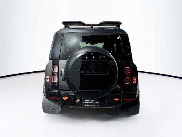 Used 2023 Land Rover Defender 90 X AWD/4WD image 31