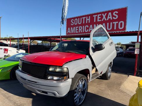 Used 2001 Chevrolet Tahoe LS w/ LS Preferred Equipment Group image 20