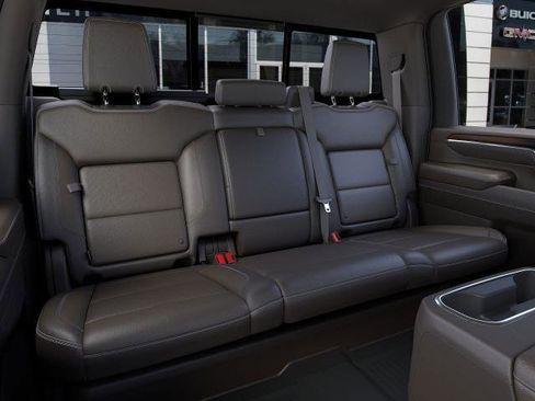 New 2026 GMC Sierra 2500 Denali w/ Denali Reserve Package image 39