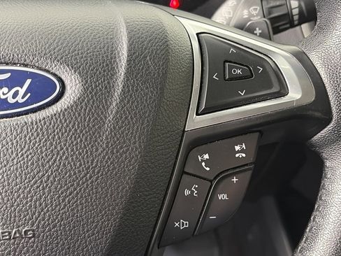 Certified 2020 Ford Edge SEL image 18