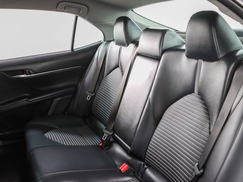 Used 2024 Toyota Camry SE FWD image 24