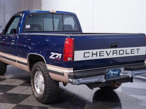 Used 1993 Chevrolet Silverado 1500 4x4 Regular Cab image 8