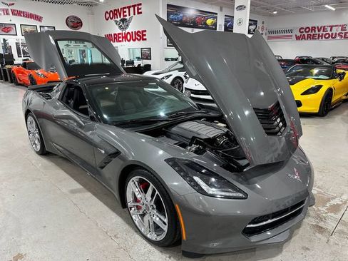 Used 2016 Chevrolet Corvette Stingray Coupe RWD image 30