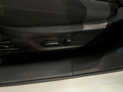 Used 2025 Nissan Altima 2.5 SV FWD image 22