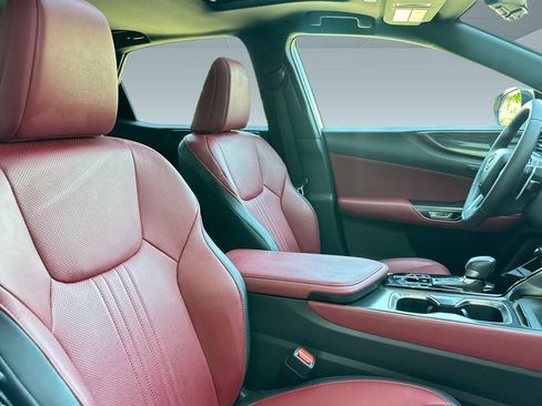 Used 2024 Lexus NX 350h AWD image 31