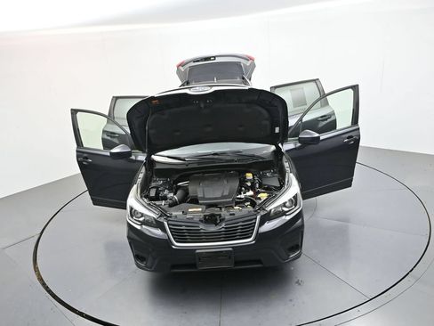 Used 2019 Subaru Forester Premium AWD/4WD image 43
