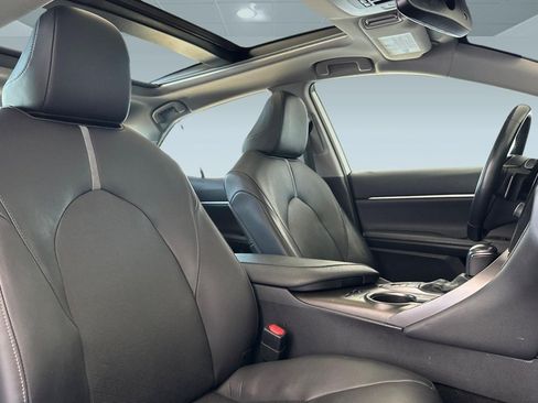 Certified 2021 Toyota Camry XSE FWD image 24
