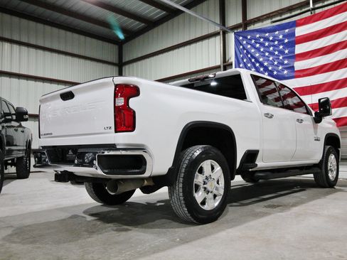 Used 2021 Chevrolet Silverado 2500 LTZ w/ LTZ Premium Texas Edition AWD/4WD image 11