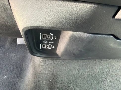 Used 2023 RAM 1500 Big Horn RWD image 25