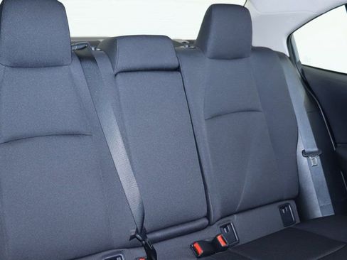 Used 2025 Toyota Corolla LE image 22