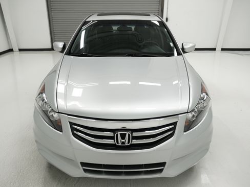 Used 2012 Honda Accord EX image 2
