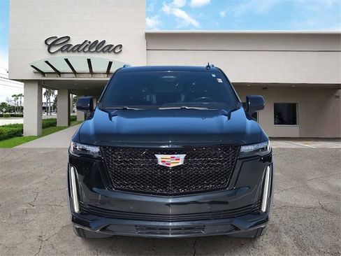 Certified 2022 Cadillac Escalade Sport image 8