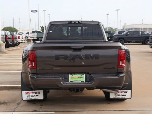 New 2026 RAM 3500 Laramie AWD/4WD image 5