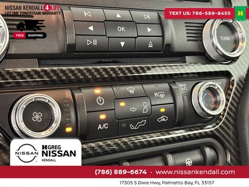 Used 2017 Ford Mustang Coupe image 23