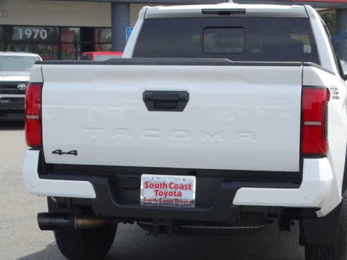 Used 2024 Toyota Tacoma TRD Off-Road w/ TRD Off Road Upgrade Package image 14