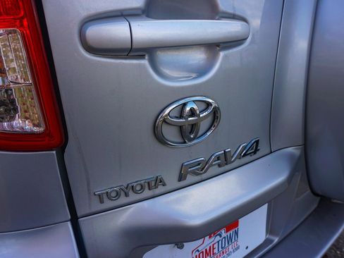 Used 2008 Toyota RAV4 Limited AWD/4WD image 5