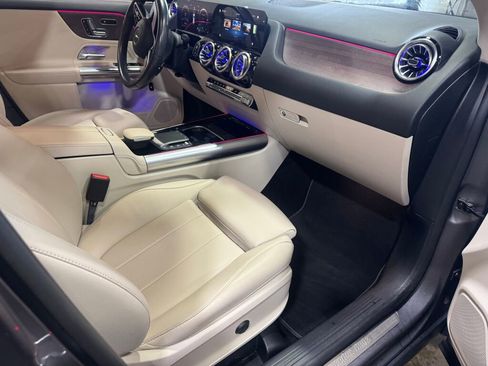 Certified 2023 Mercedes-Benz GLA 250 4MATIC image 21