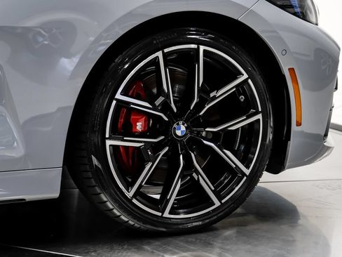 Used 2025 BMW M440i Coupe w/ Premium Package RWD image 64