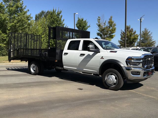 New 2026 RAM 5500 Tradesman w/ Chrome Appearance Group AWD/4WD image 14