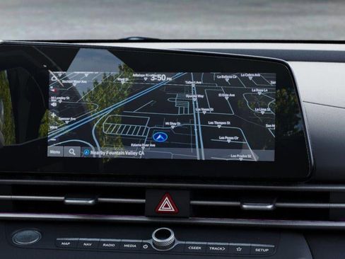 New 2026 Hyundai Elantra Limited image 13