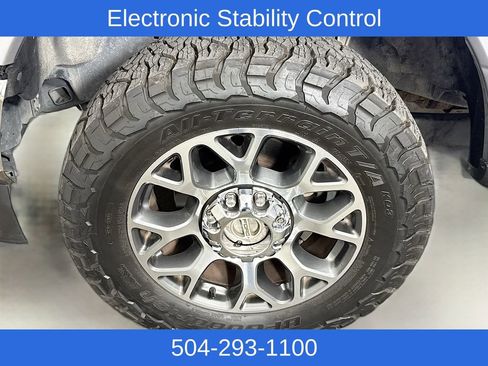 Used 2020 Ford F250 Lariat w/ Lariat Value Package image 31