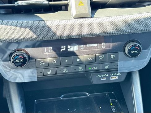 New 2026 Subaru Outback Limited AWD/4WD image 19