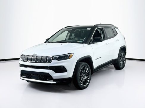 Used 2022 Jeep Compass Limited w/ Elite Group AWD/4WD image 1