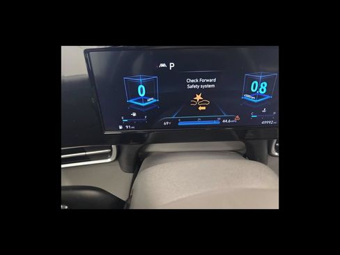 Used 2022 Hyundai Elantra SEL w/ Convenience Package FWD image 15