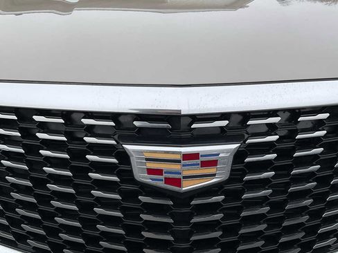 Used 2023 Cadillac XT5 Premium Luxury image 13