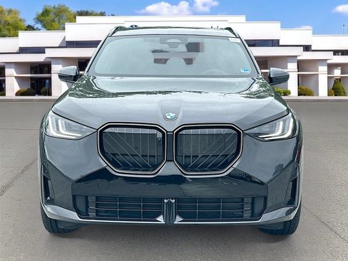 Used 2026 BMW X3 xDrive30i w/ Premium Package AWD/4WD image 2