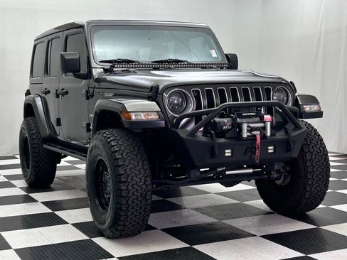 Used 2019 Jeep Wrangler Unlimited Sahara w/ Safety Group image 2