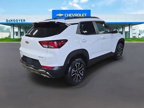 Used 2023 Chevrolet TrailBlazer ACTIV image 7