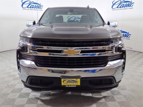 Used 2020 Chevrolet Silverado 1500 LT w/ Texas Edition image 5